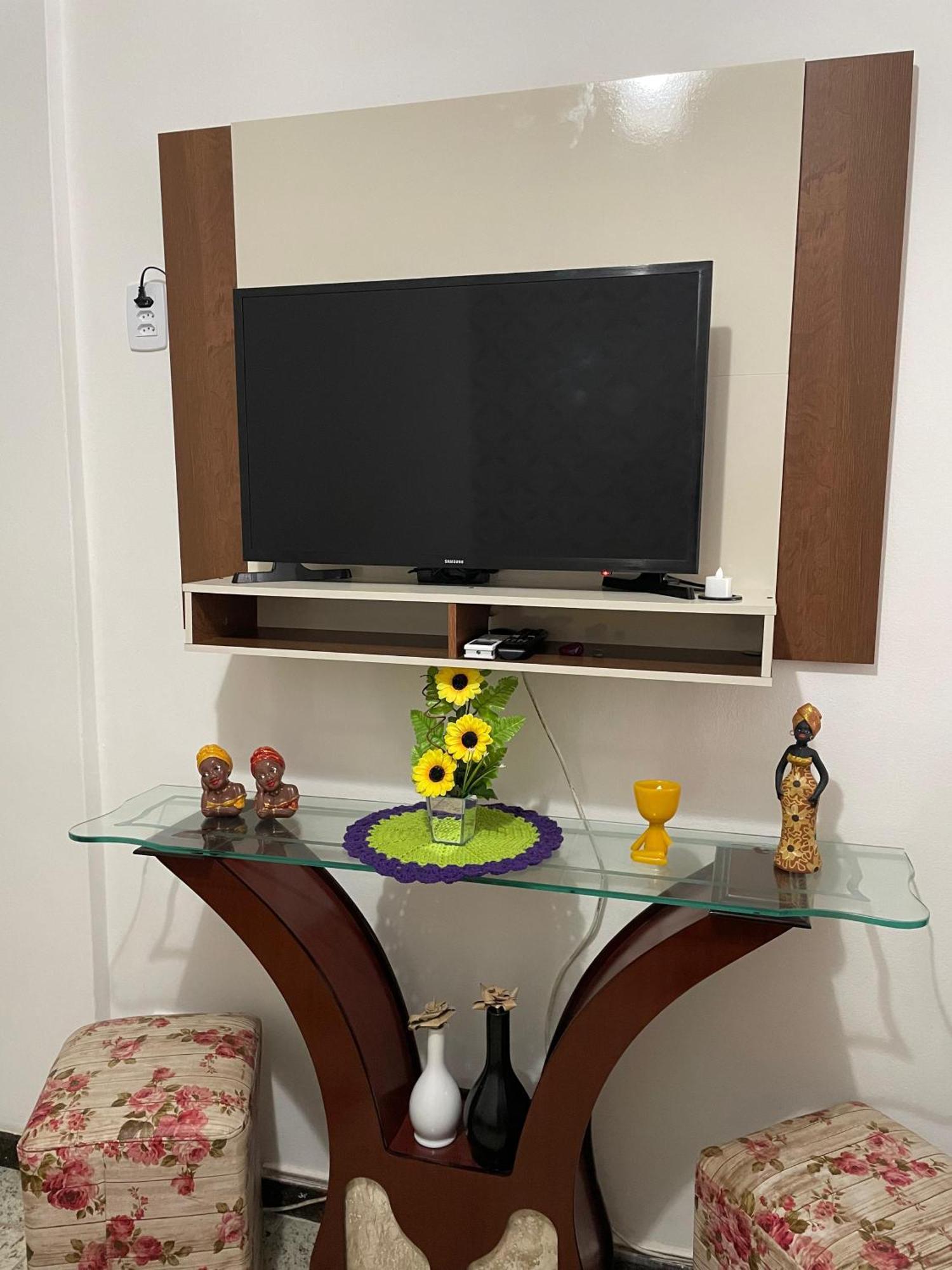 Em Apartment