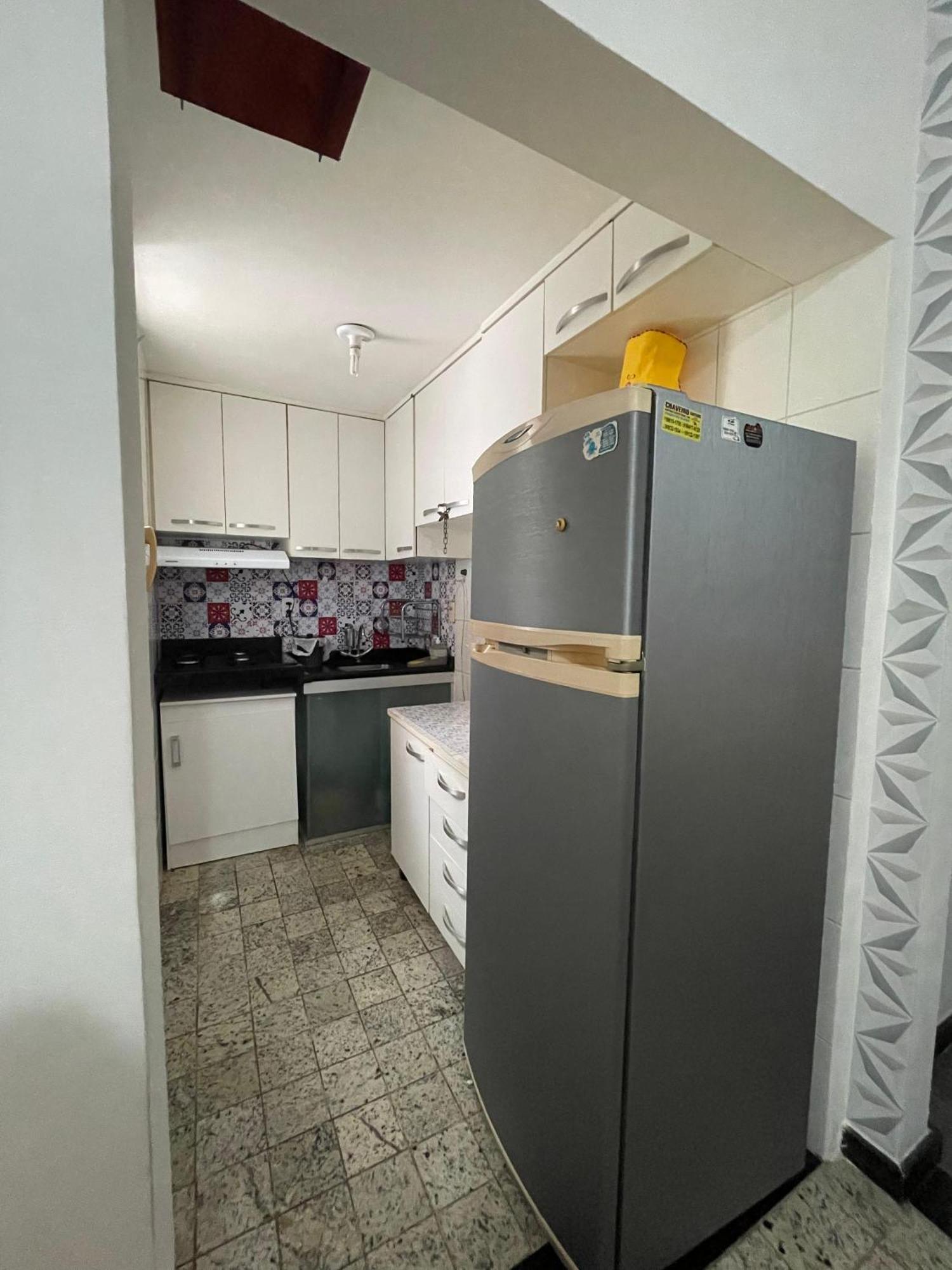 Em Apartment *